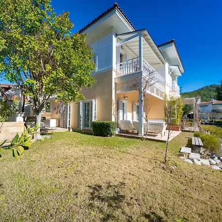 فيلة Portville Canal Villas #120 غوجيك